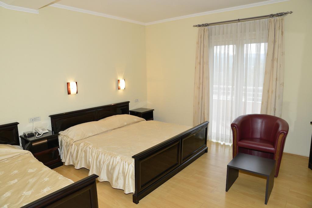 Hotel Venezia Imotski Eksteriør billede